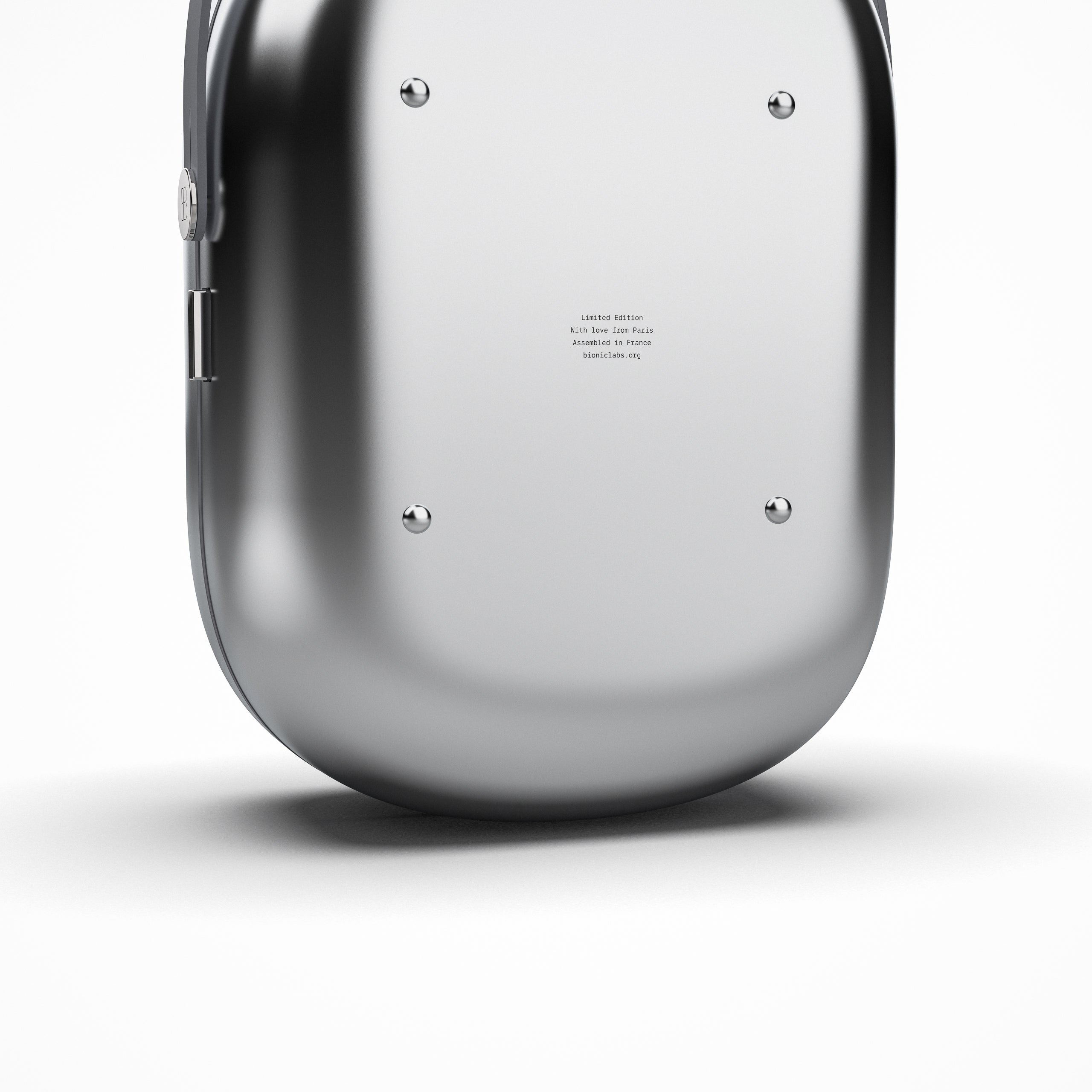 Vision Pro Travel Case (Pre-Order) – BIONIC
